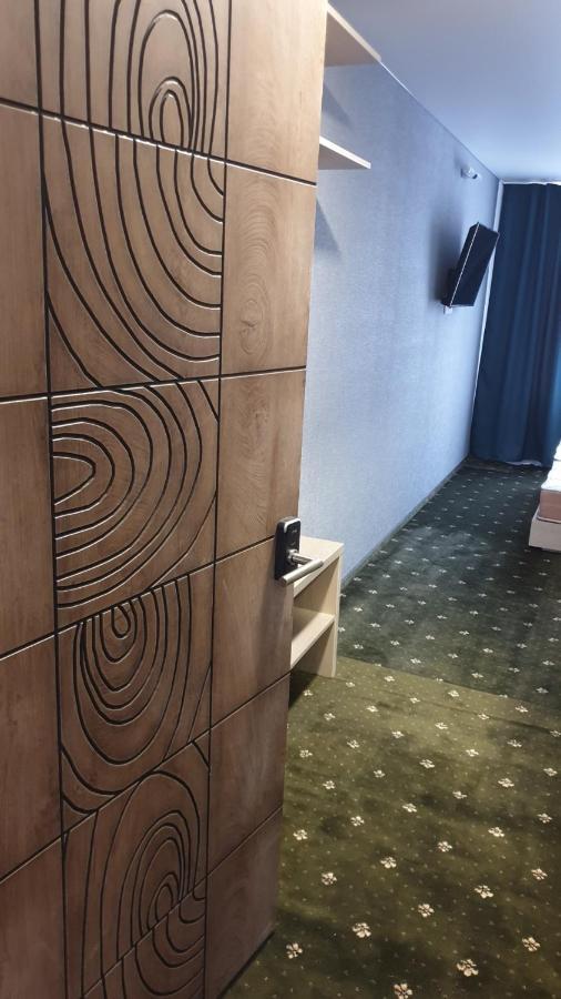 River Park Hotel Kowel Zewnętrze zdjęcie