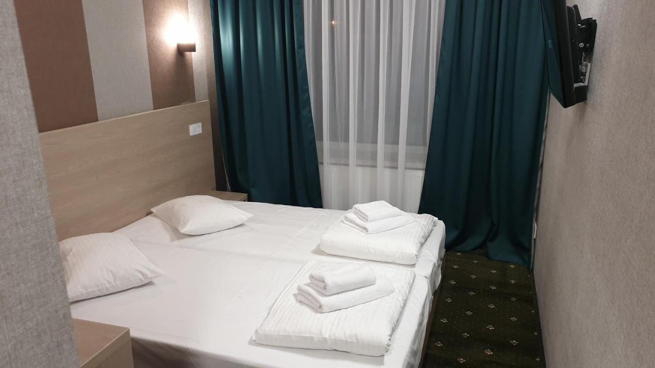 River Park Hotel Kowel Zewnętrze zdjęcie